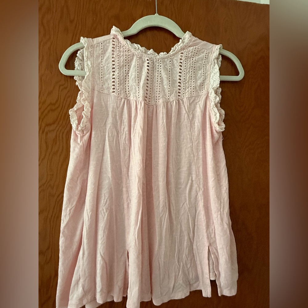 Greige Pink Crochet Yoke Sleeveless Top